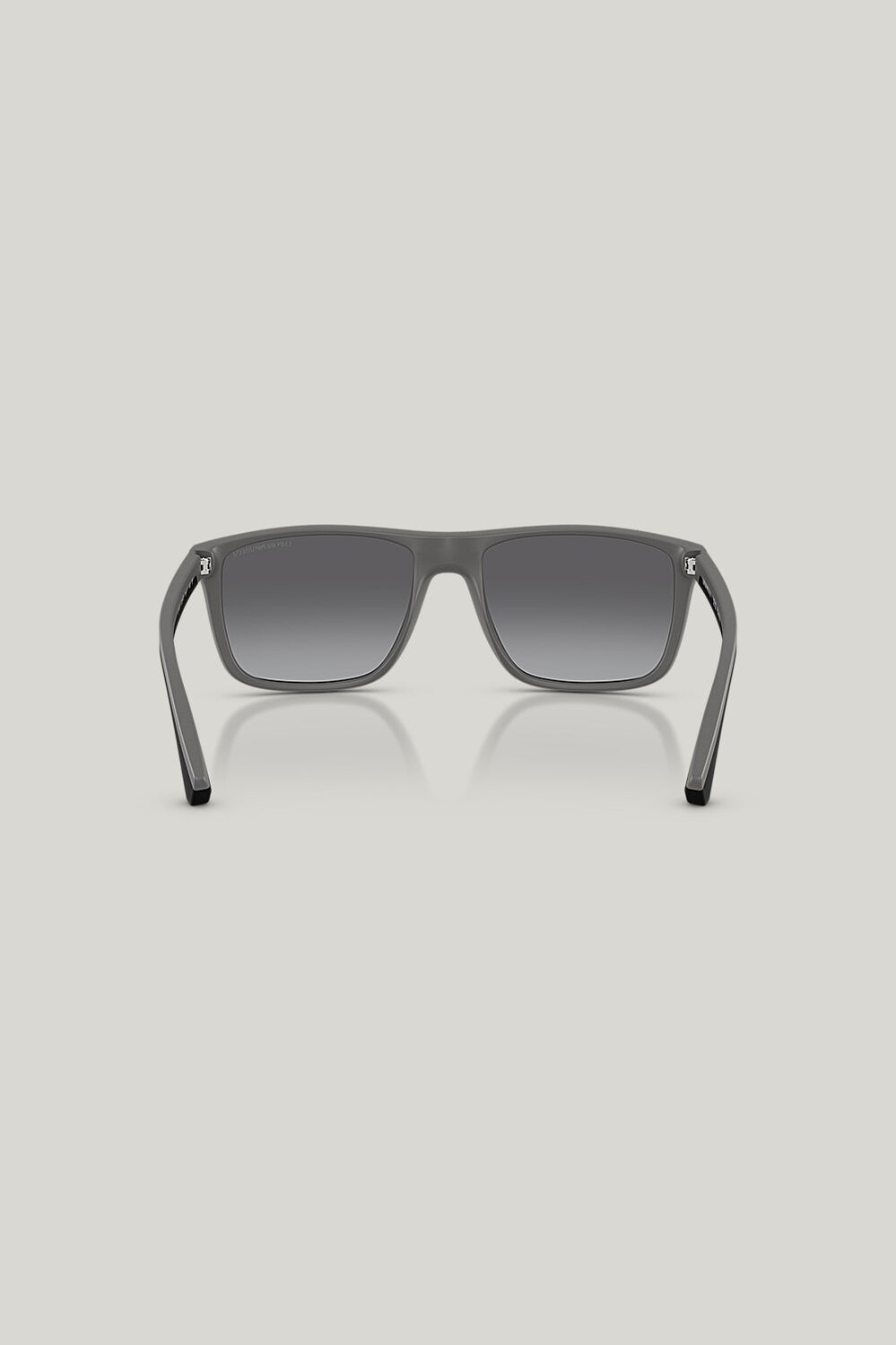EA4033 Polarised - Black - image 4