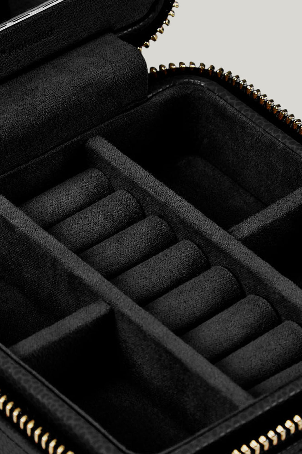 Lauren Zip Travel Case Black - Black - image 4