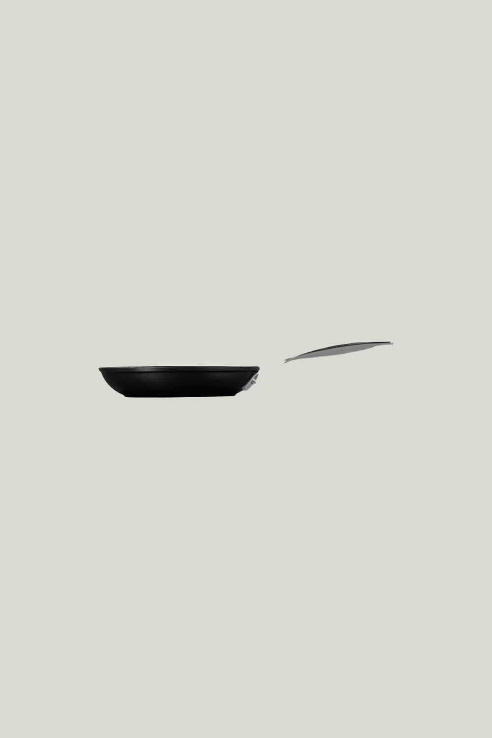 Toughened Non Stick Omelette Pan 20cm - NO COLOUR - image 4