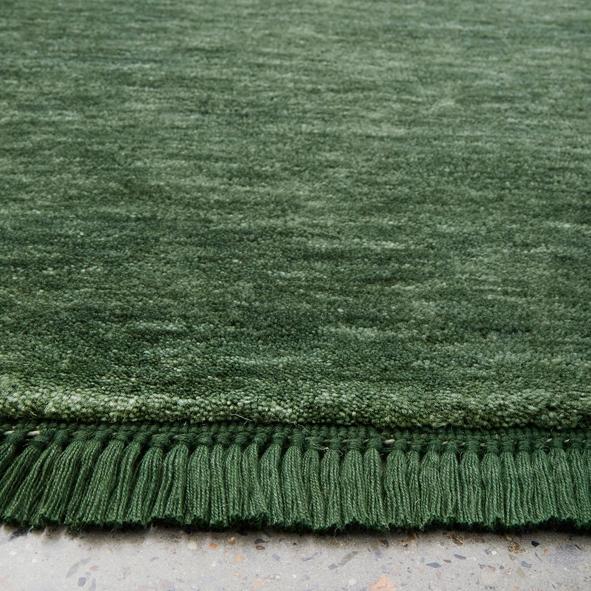 Kinship Forest Green Rug 400x300cm - Olive - image 4