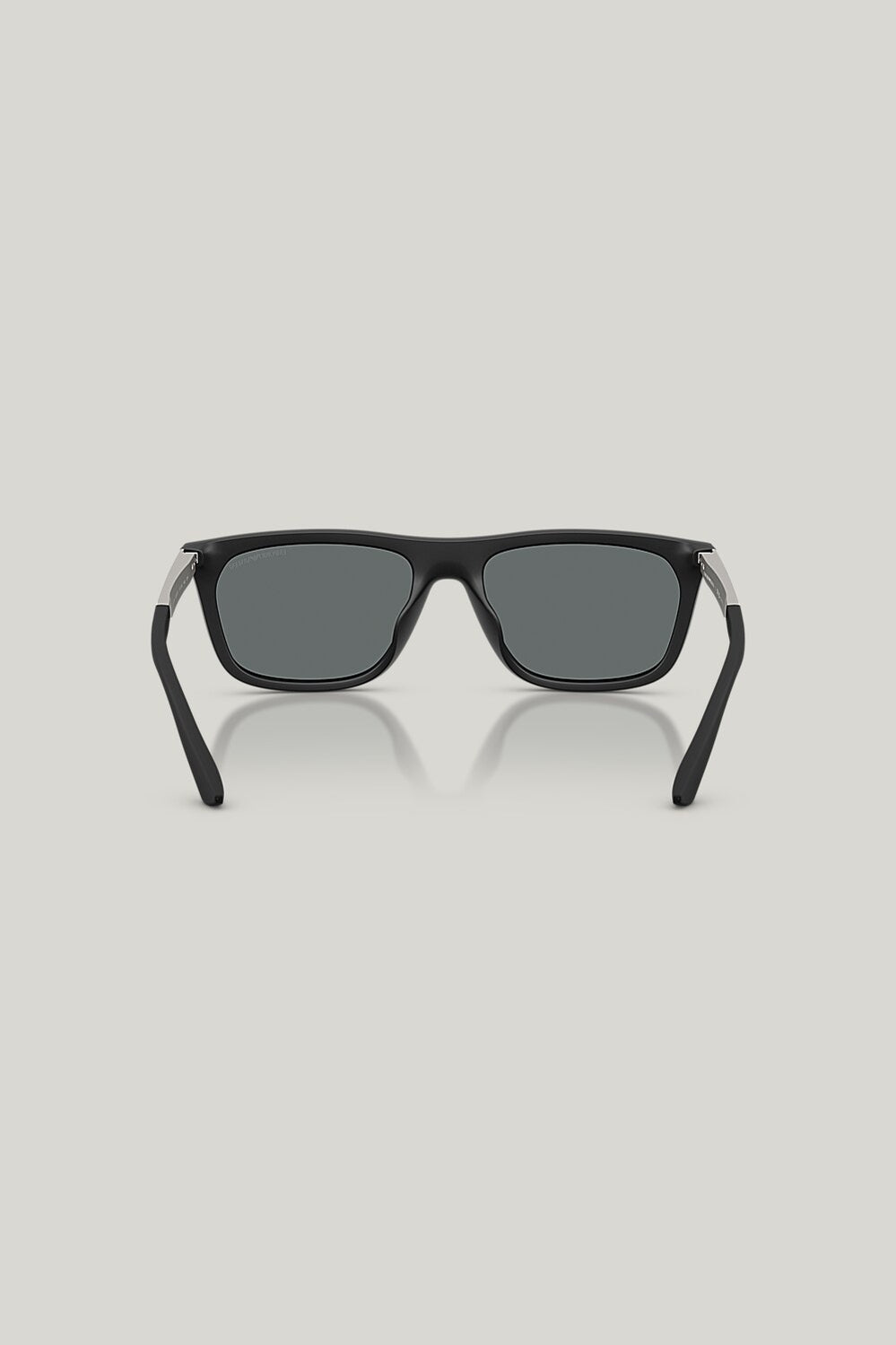 EA4272U Polarised - Black - image 4