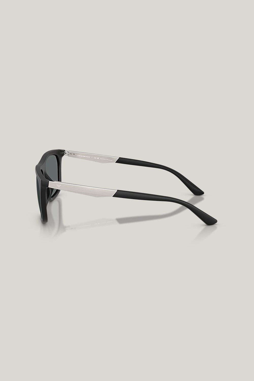 EA4272U Polarised - Black - image 3