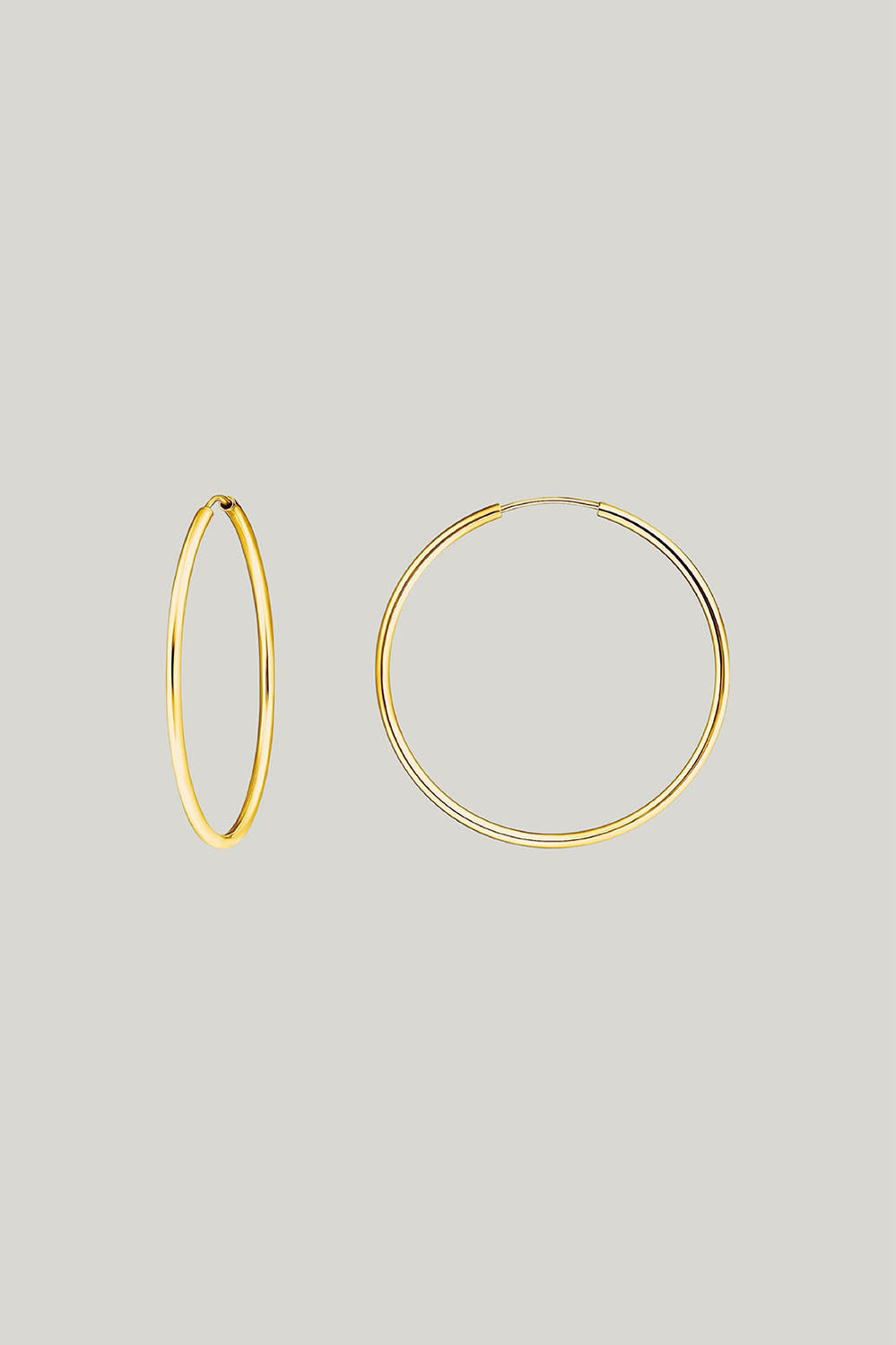 Essential Medium Hoop Earrings In Gold - Gold - image 1