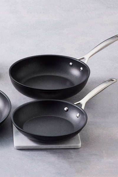 Toughened Non Stick Shallow Frying Pan 30cm - NO COLOUR - image 4