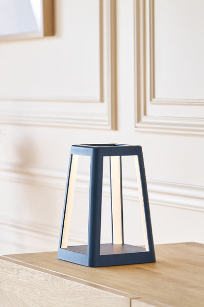 Lantern Portable Lamp With Built-in Wireless Charger - Blue - Blue - image 4