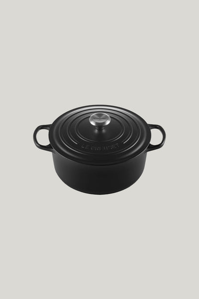 Signature Cast Iron Round Casserole 26cm - Matte Black - image 1