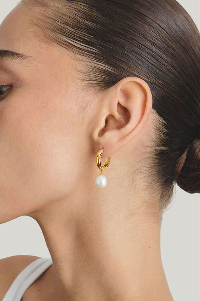 Hoop Earrings Pearl In Gold - Gold - image 2