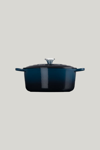 Signature Cast Iron Round Casserole 28cm - Nuit - image 2