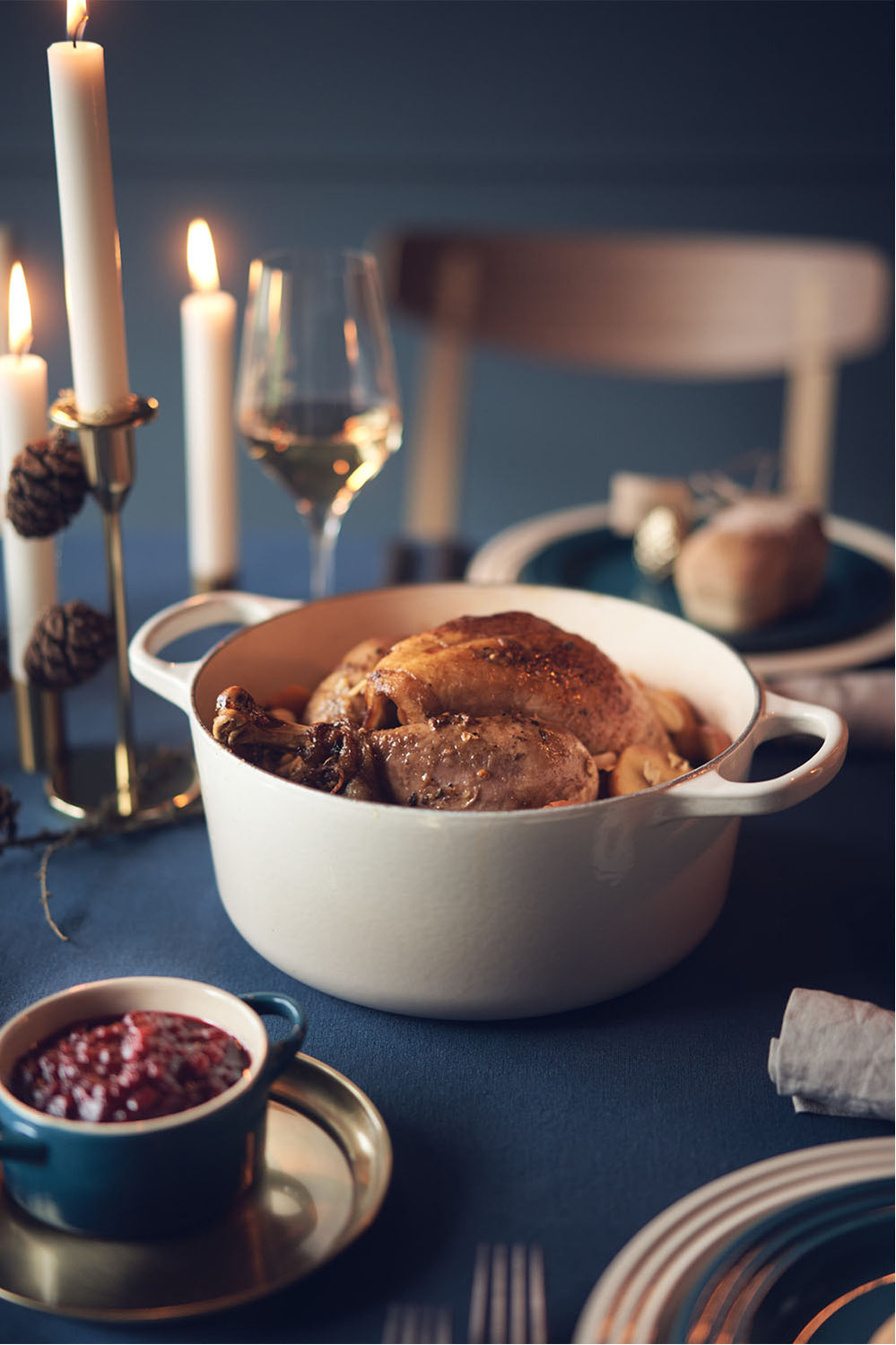 Signature Cast Iron Round Casserole 24cm - Meringue - image 3