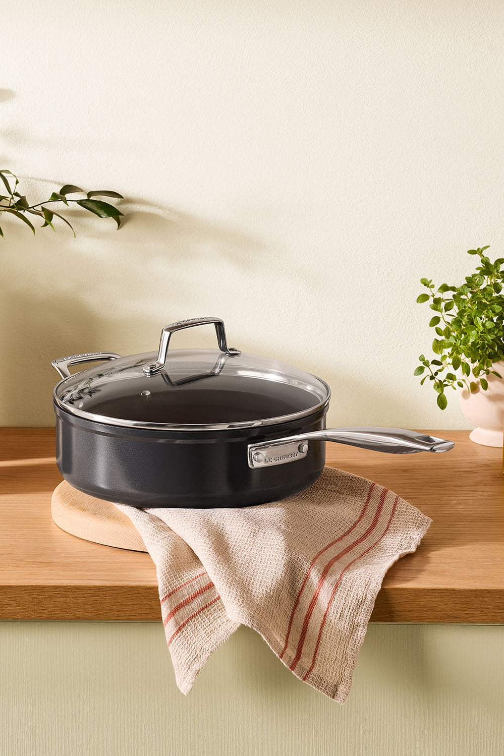 Non Stick Ceramic Saute Pan With Lid 26cm - NO COLOUR - image 4