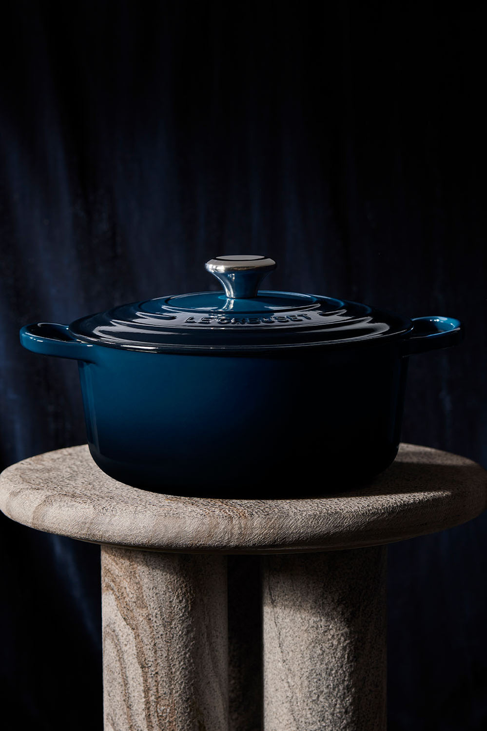 Signature Cast Iron Round Casserole 26cm - Nuit - image 3