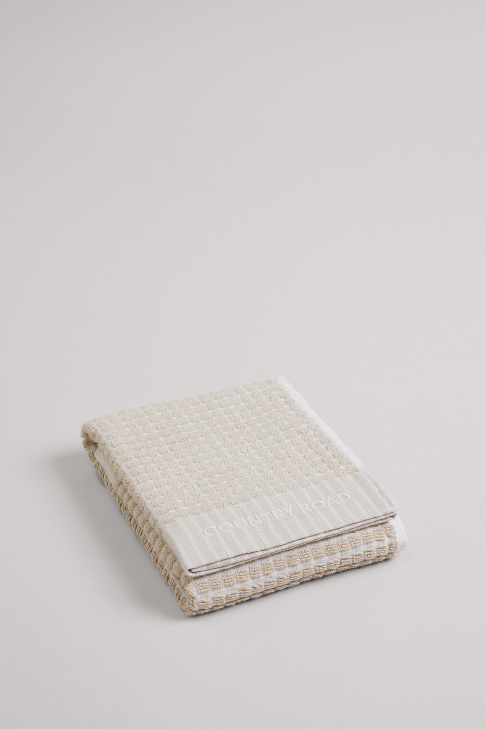 Luma Cotton Hand Towel