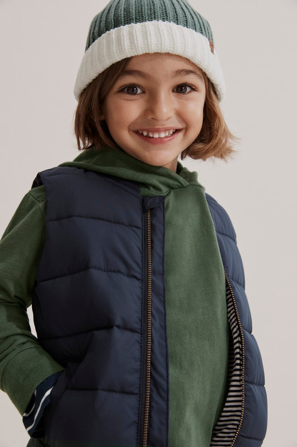 Rib Nylon Vest
