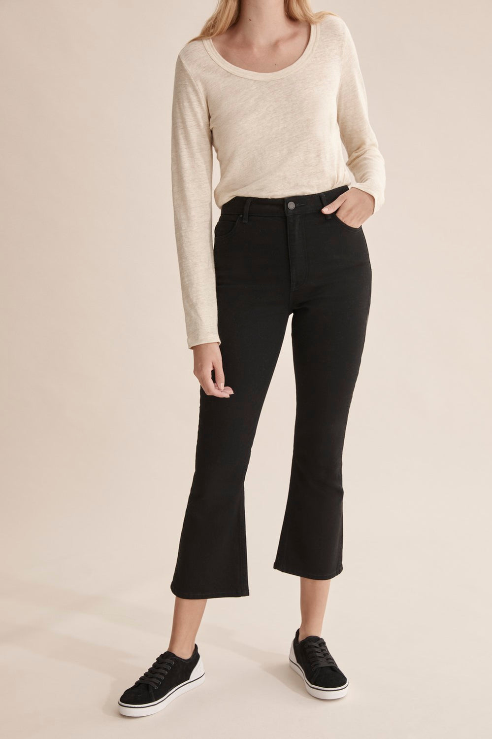 Kick Flare Jean