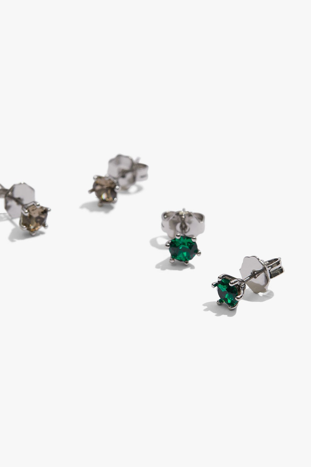 Lily Stud Pack