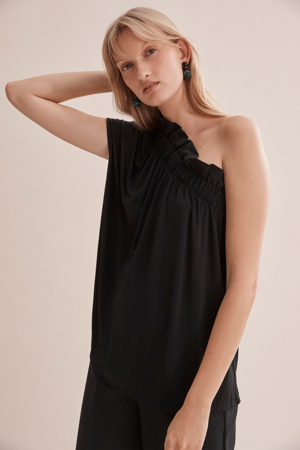 One Shoulder Top