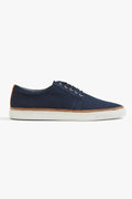 Canvas Sneaker