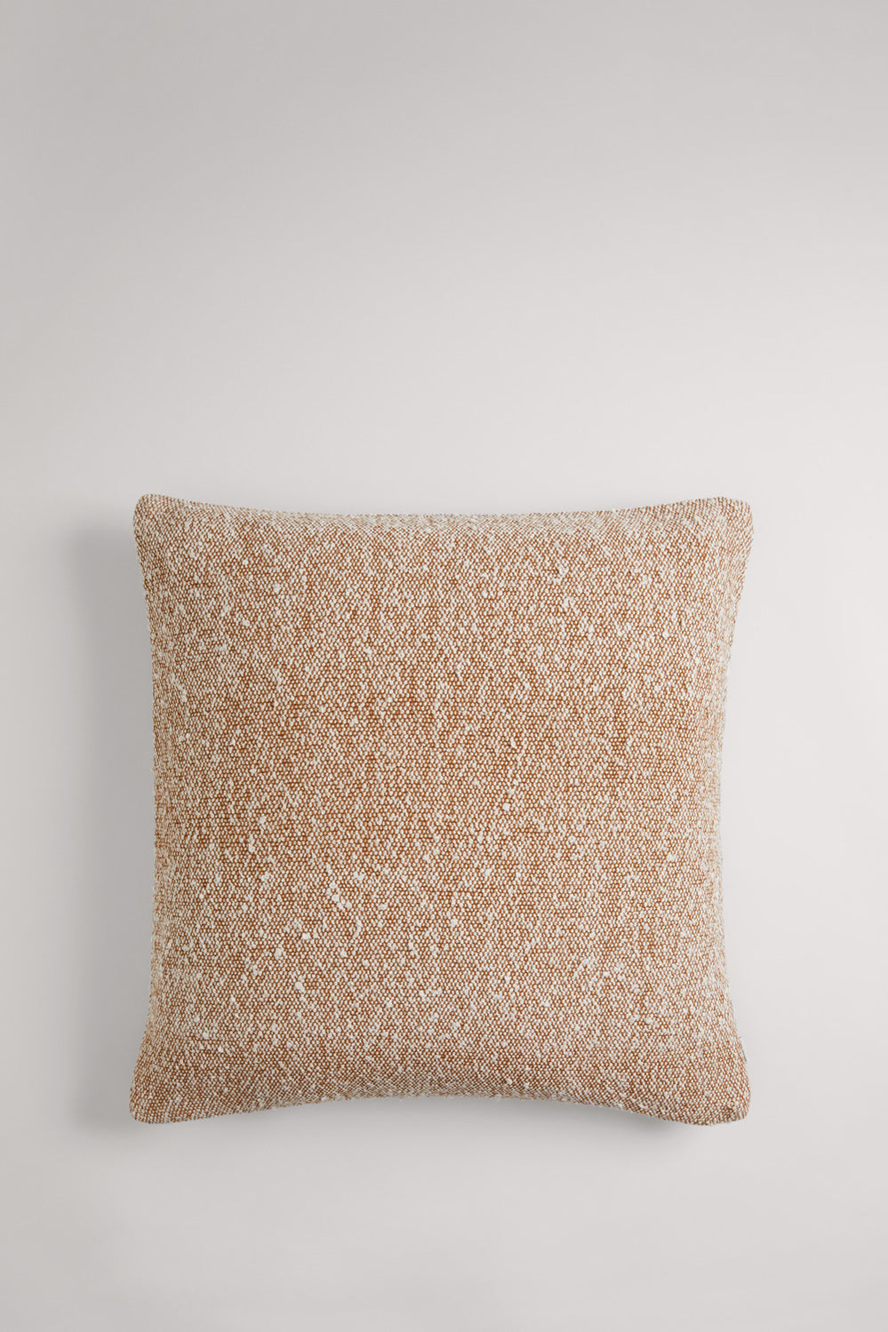Floe 60X60 Boucle Cushion