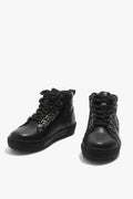 High Top Sneaker