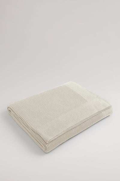 Gard Knit Throw