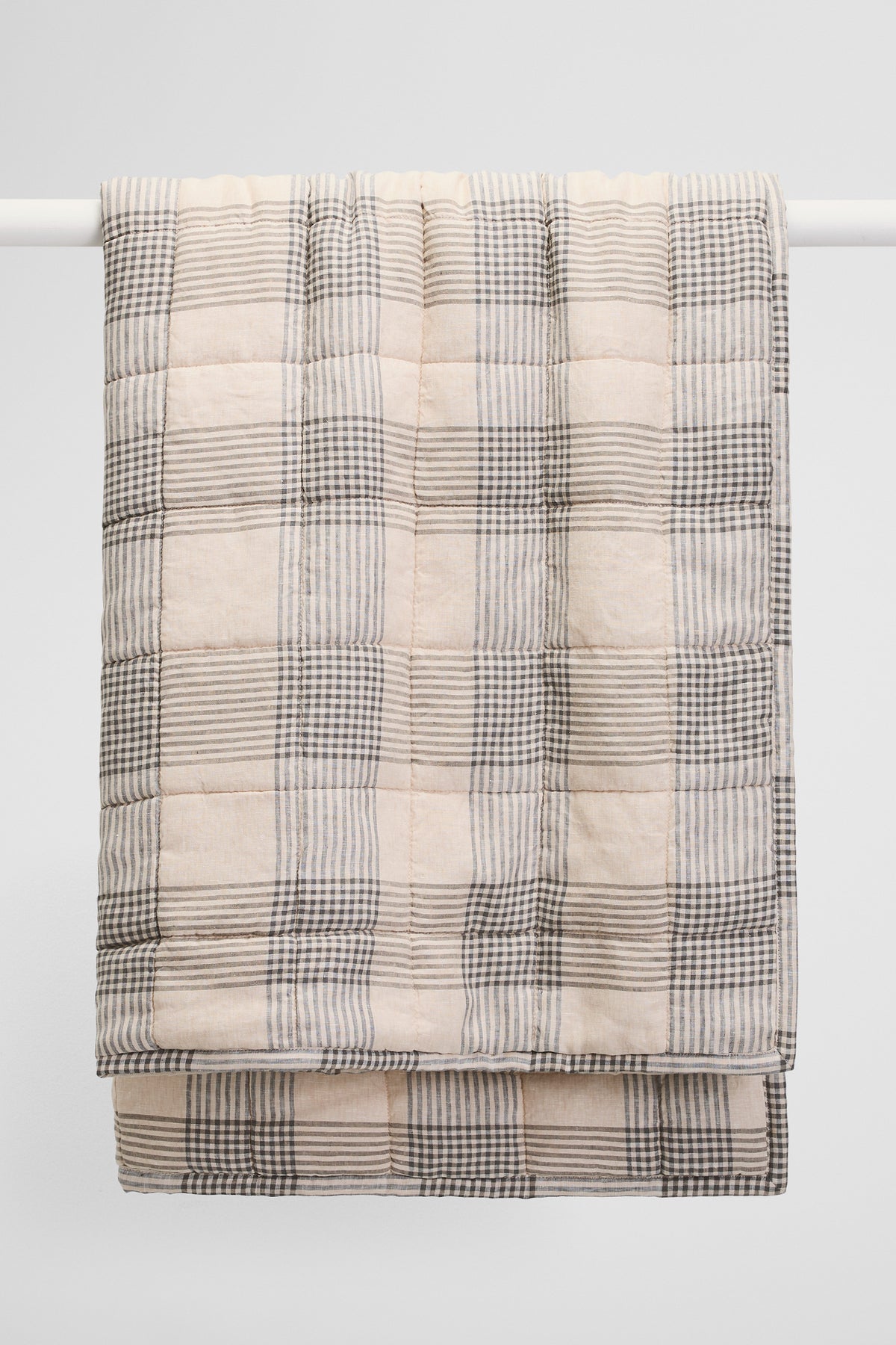 Sarra Sherpa Throw