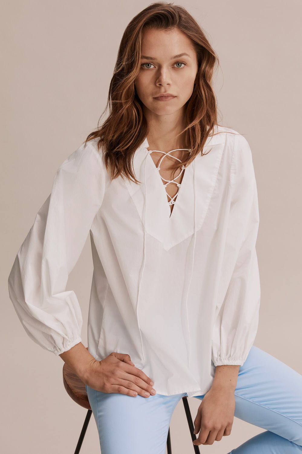 Lace Up Popover