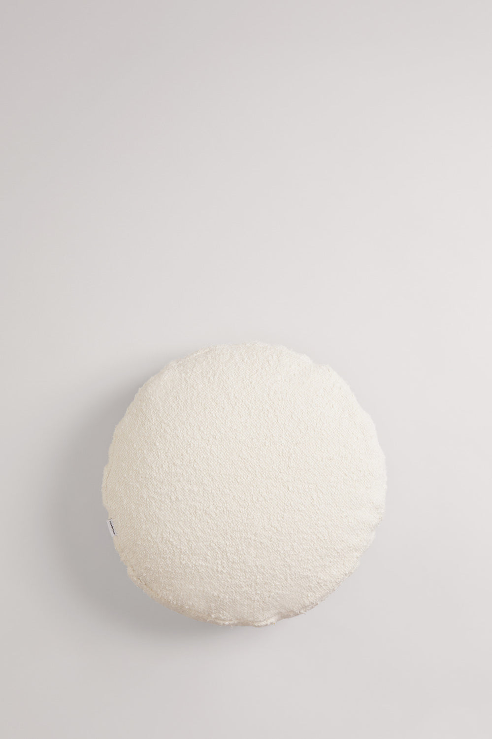 Floe Boucle 40X40X6 Round Cushion