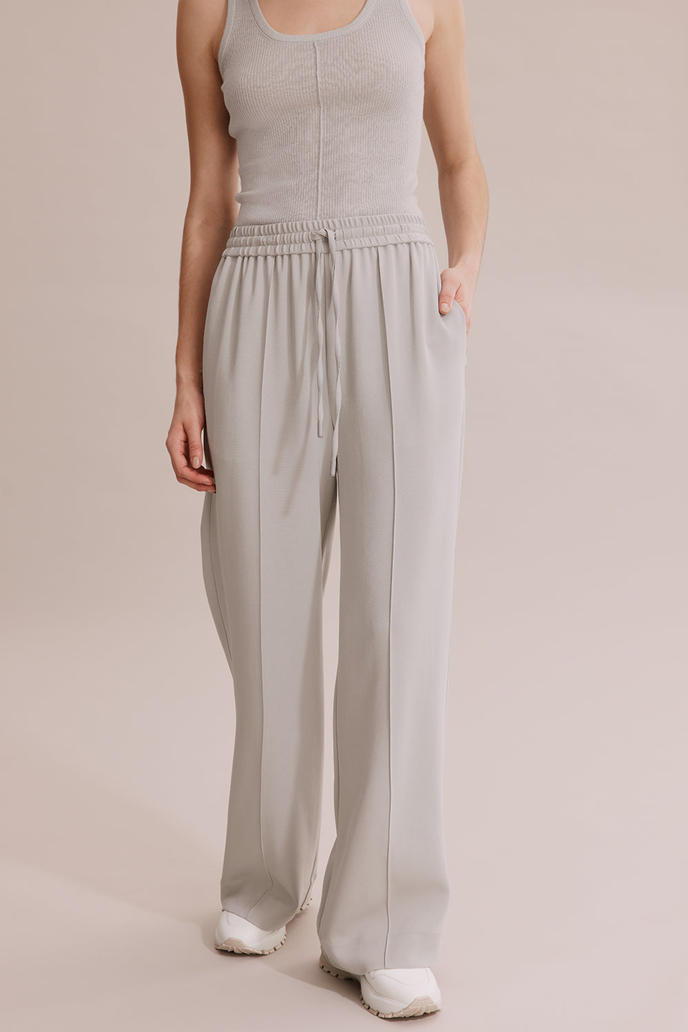 Pull-On Wide Leg Pant
