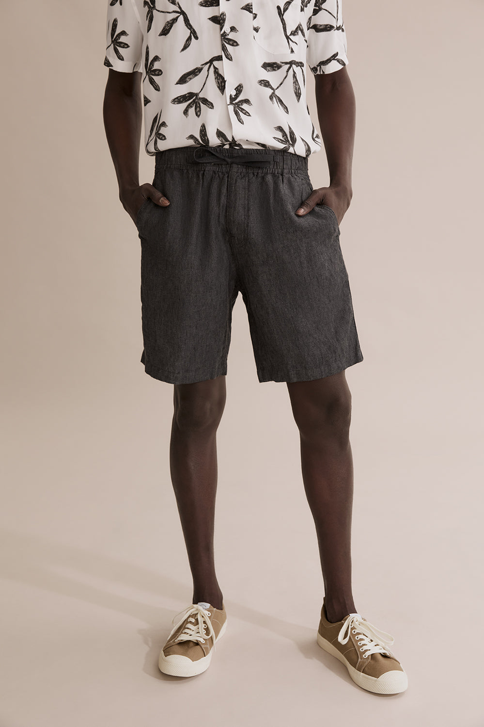 Linen Drawcord Short