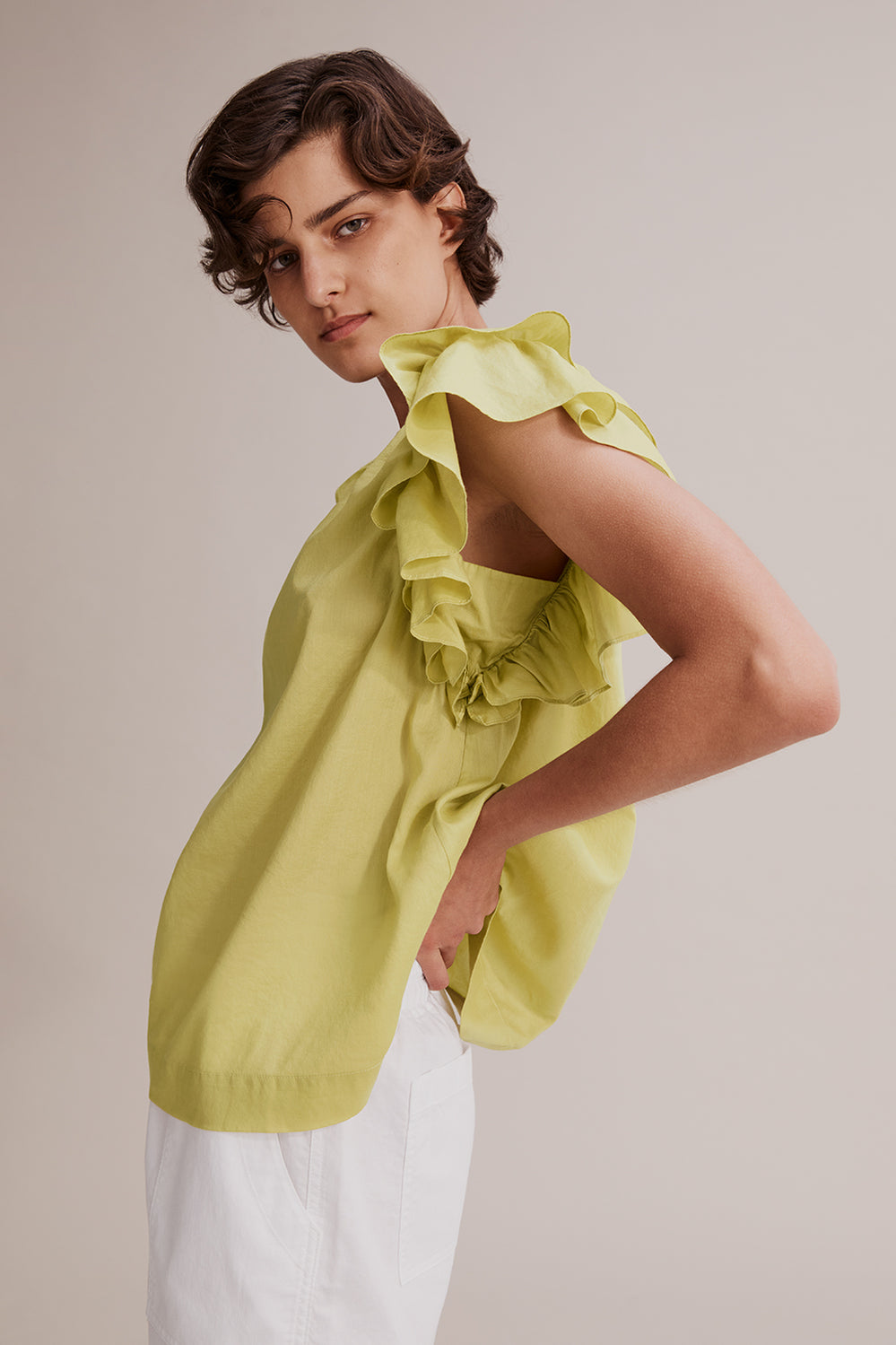 Ruffle Sleeve Popover