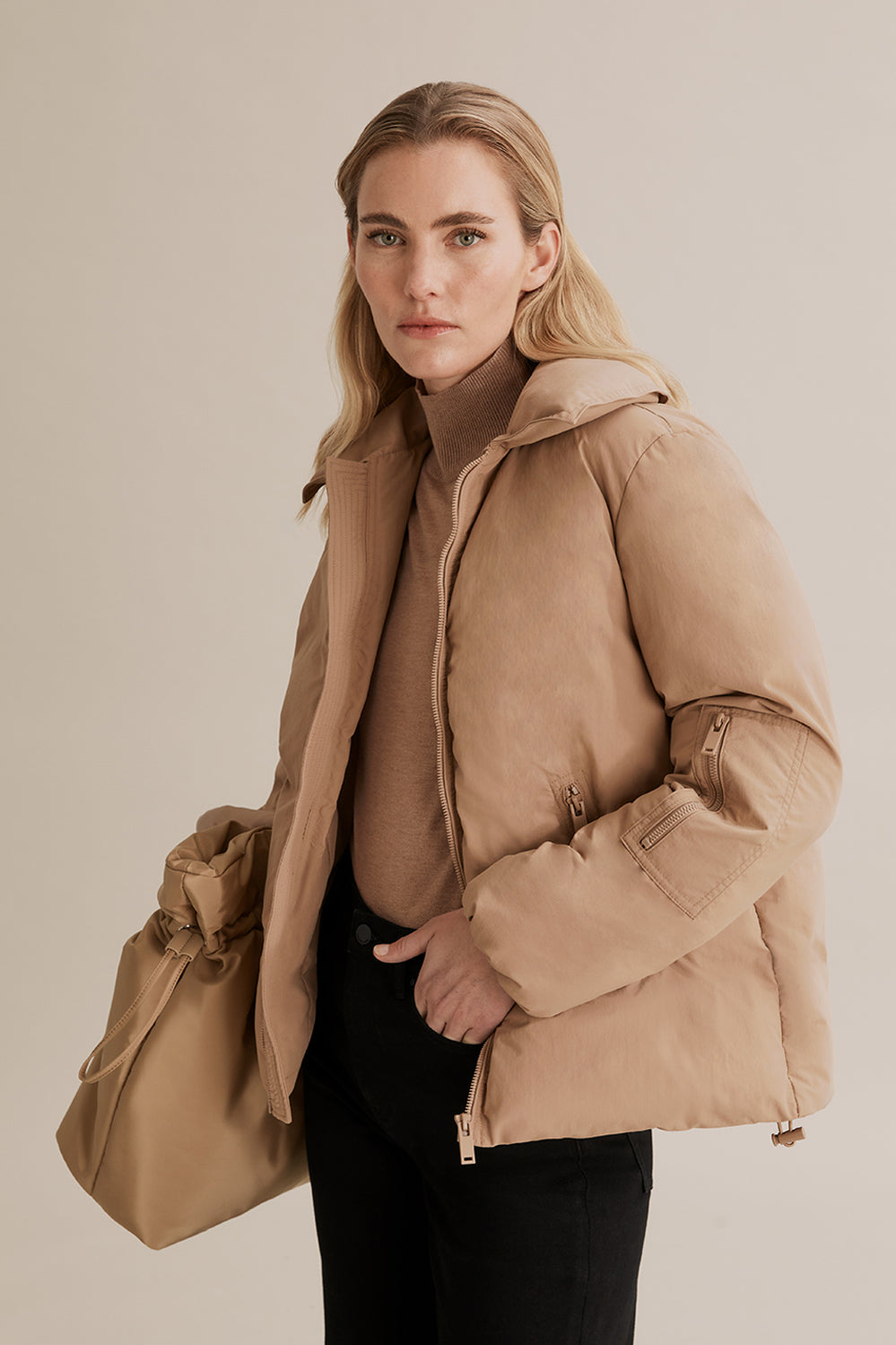 Nylon Large Collar Puffer