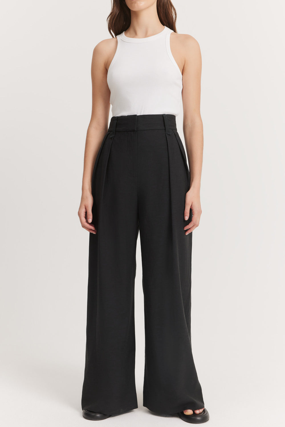 Pleat Detail Pant