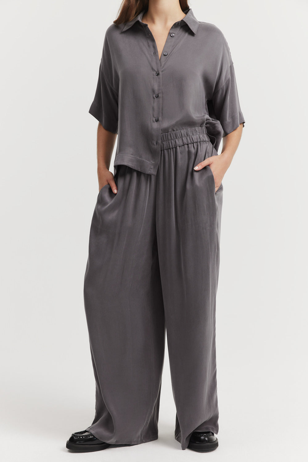 Pull-On Cupro Pant