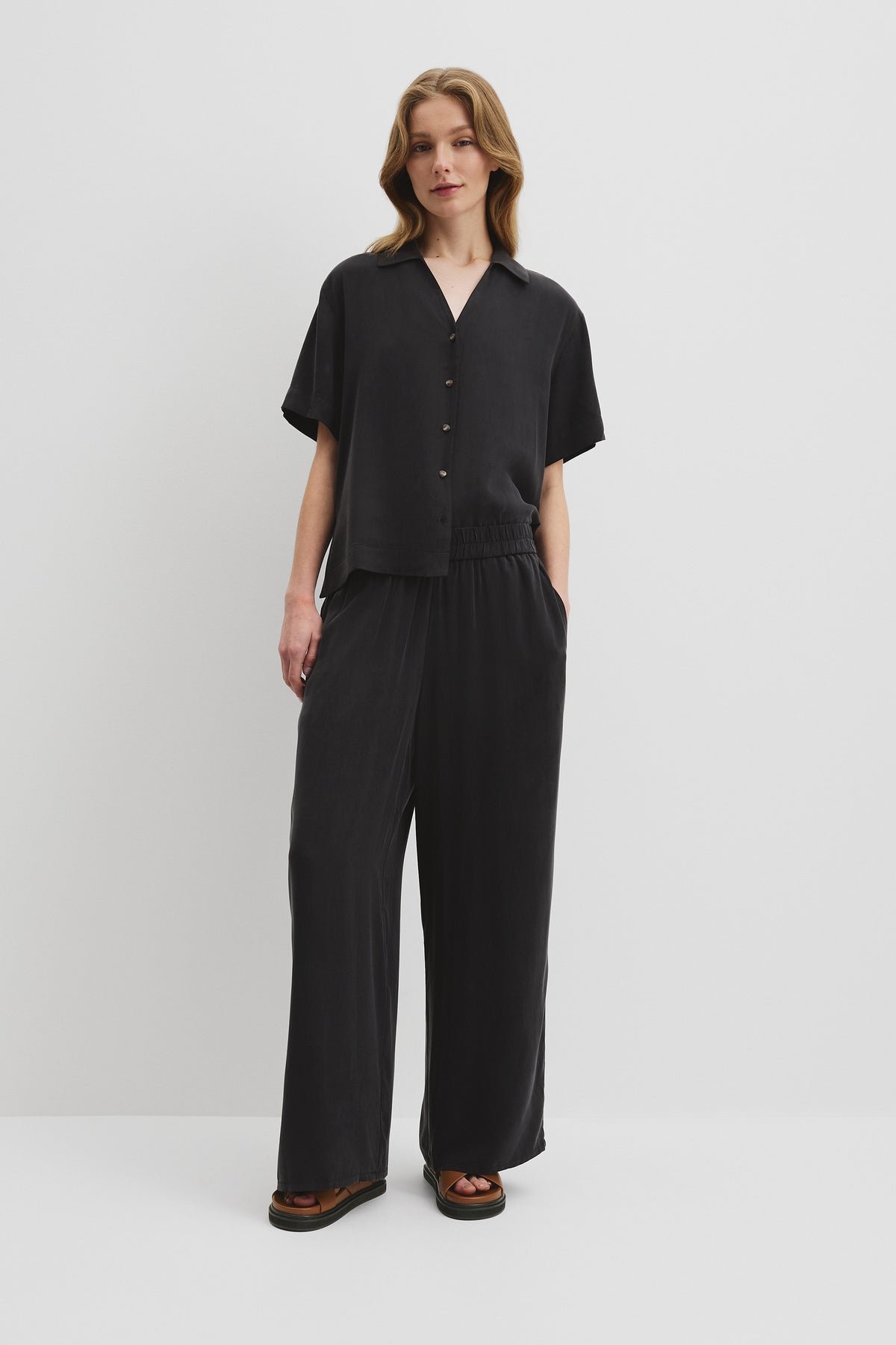 Pull-On Cupro Pant