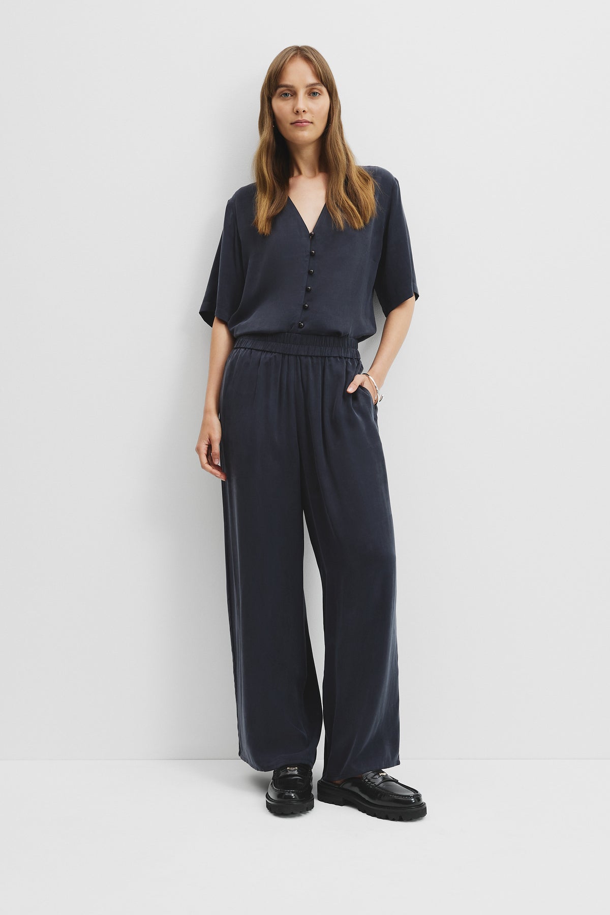 Pull-On Cupro Pant