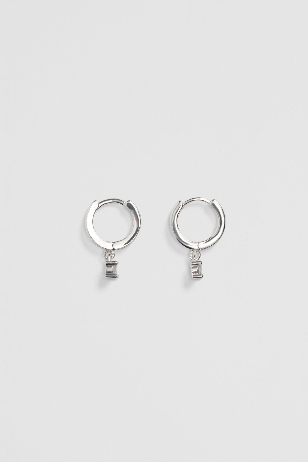 Ava Mini Crystal Earring