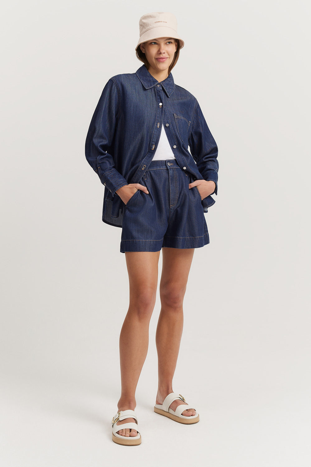 Tuck Detail Short