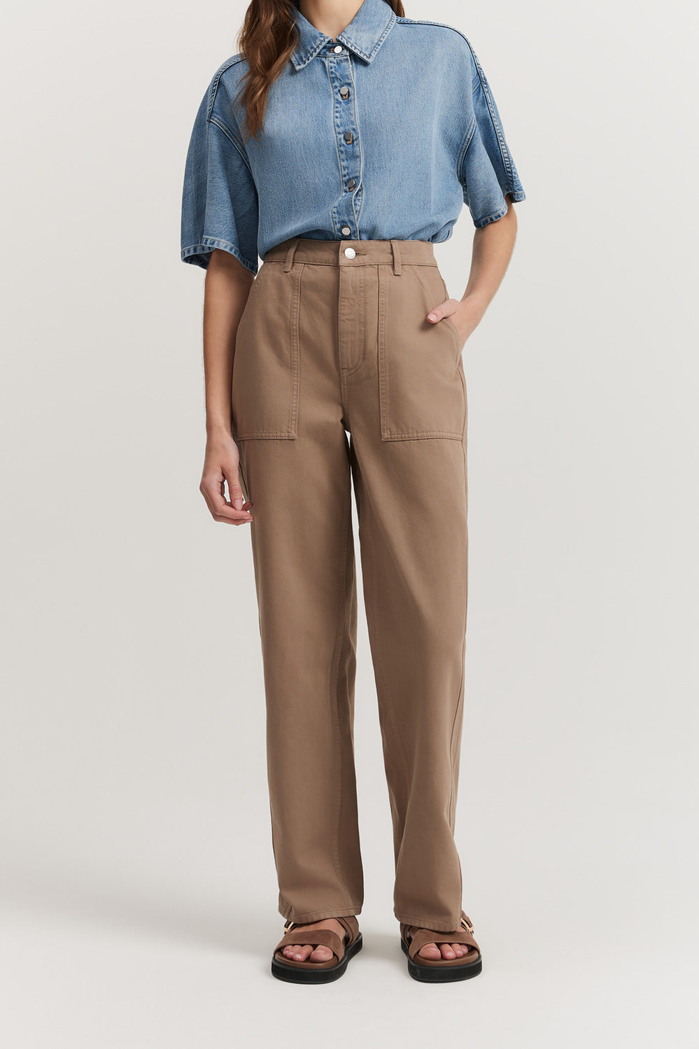 Cotton Blend Mid Rise Patch Pocket Jean