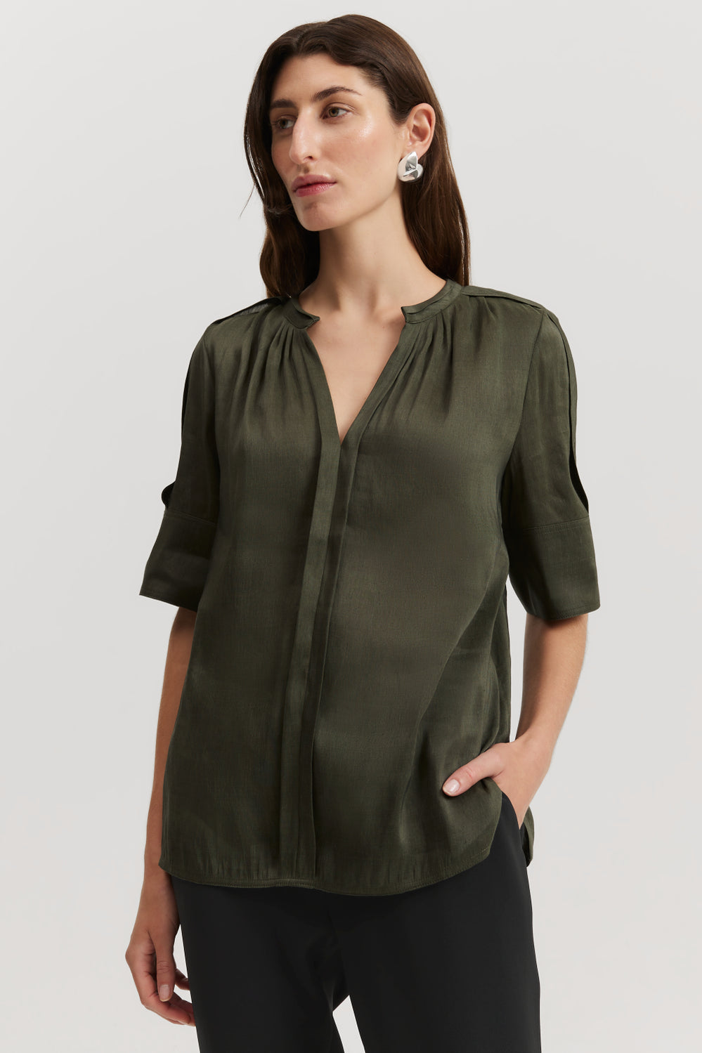 Fluid Short Sleeve Popover