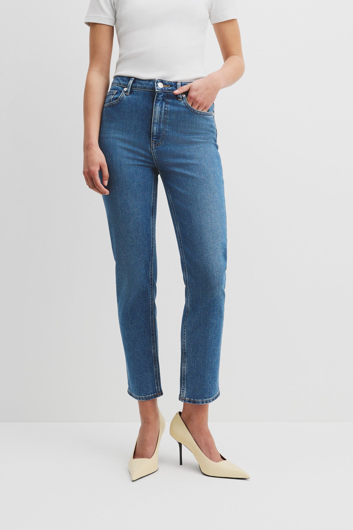 High Rise Slim Leg Jean