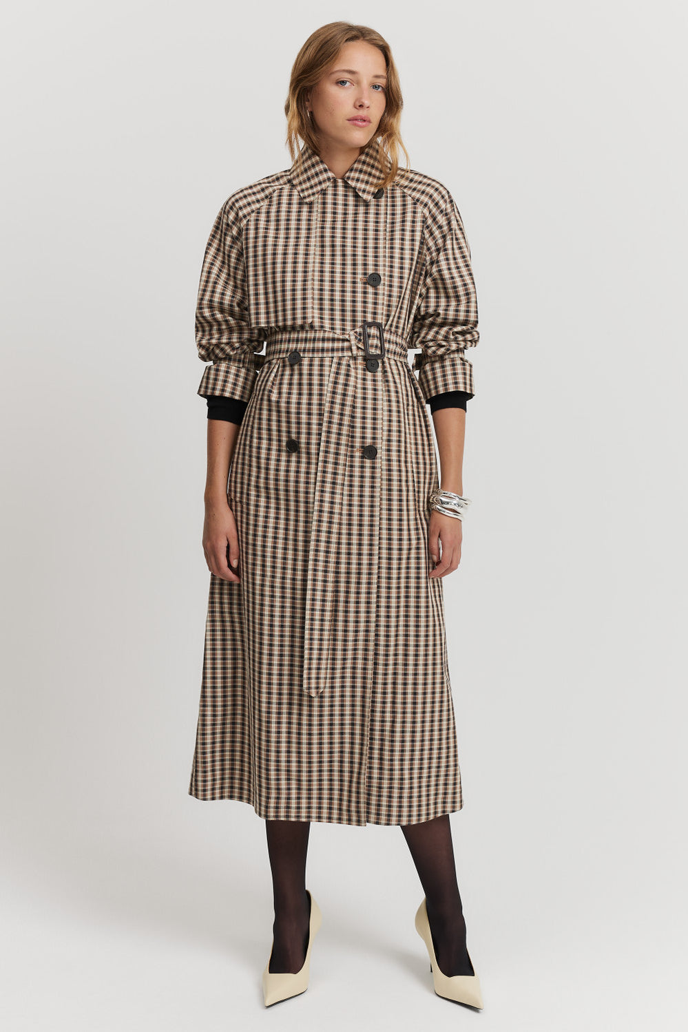 Relaxed Trench