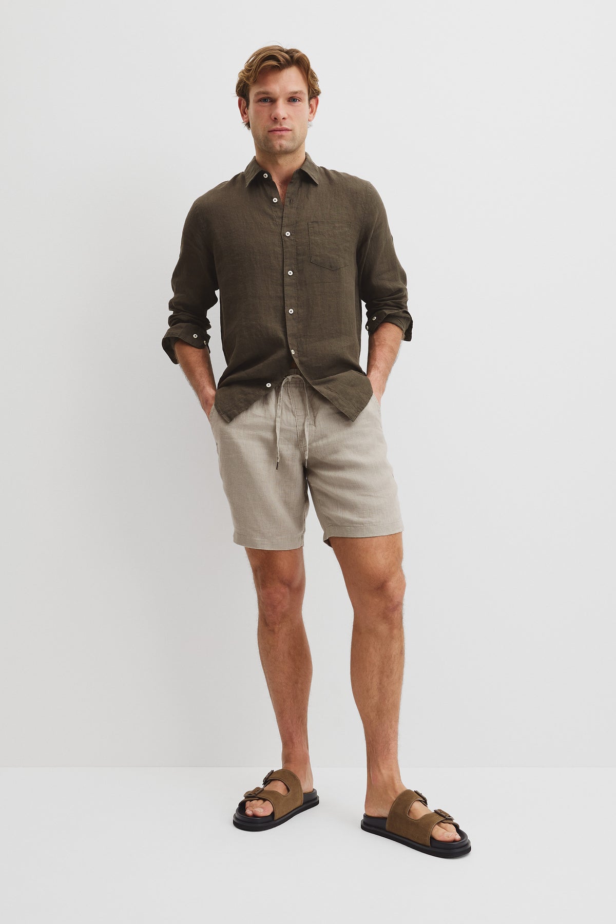 Organically Grown Linen Drawcord Short