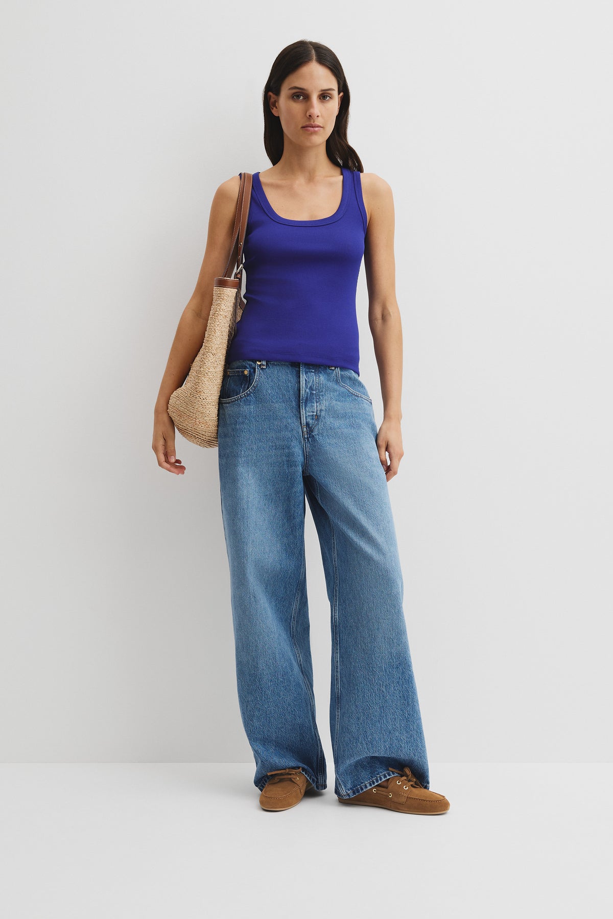 Scoop Rib Tank