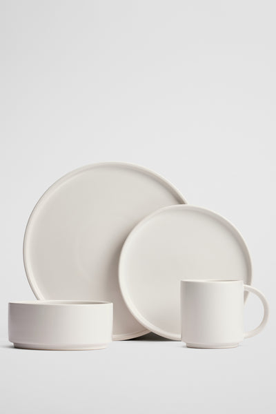Stakk 16-Piece Dining Set