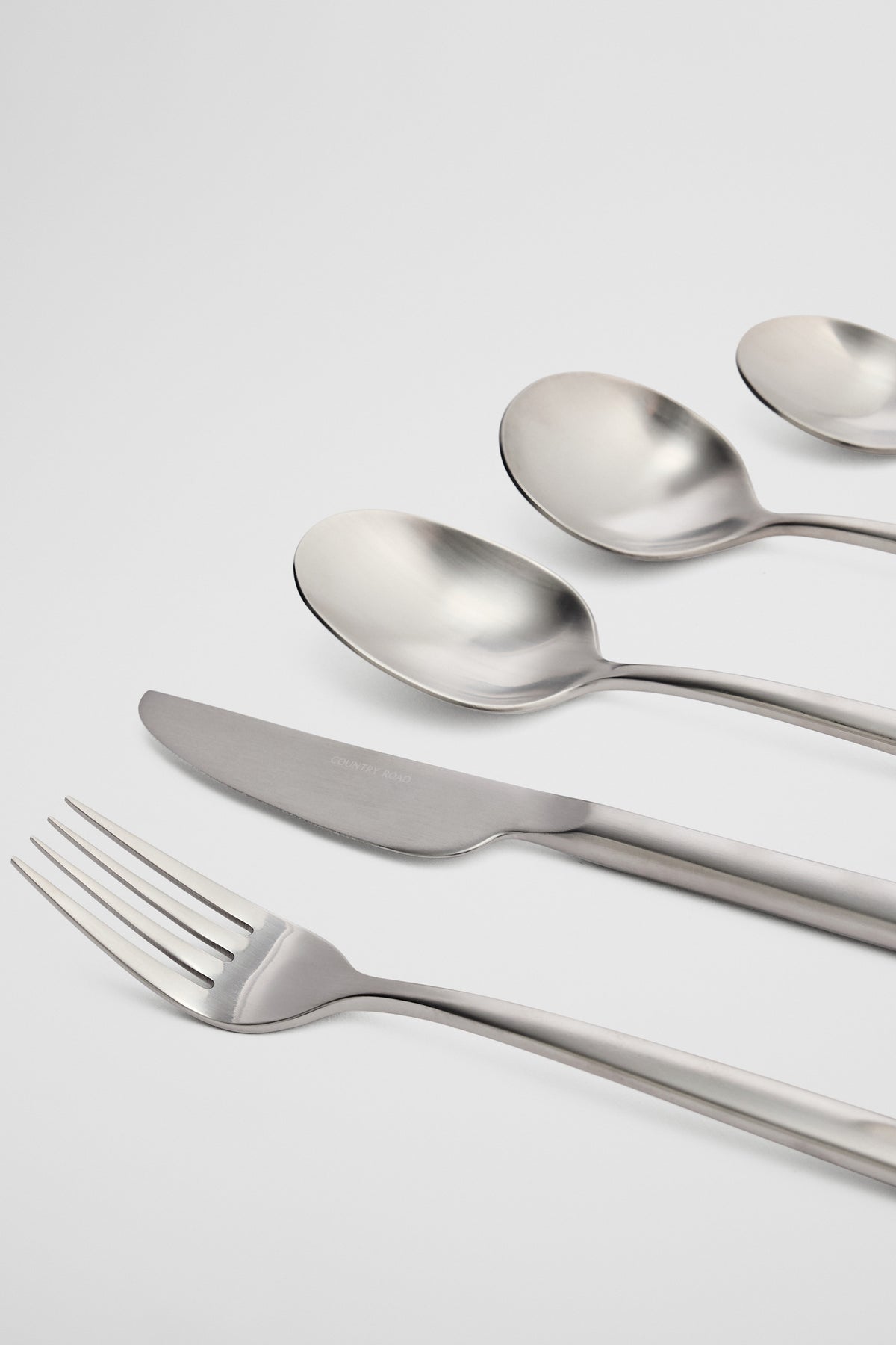 Nolan 30-Piece Cutlery Set