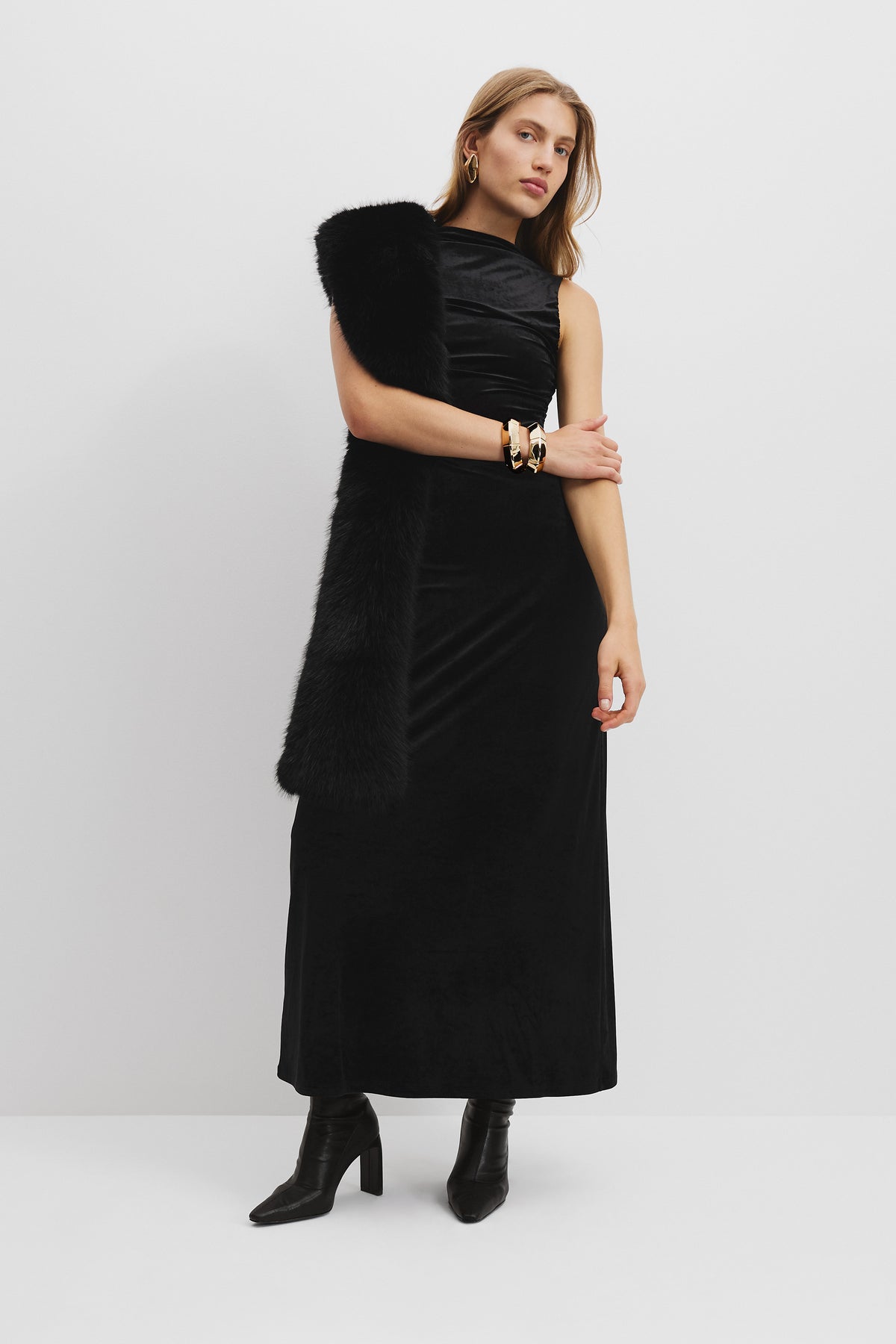 Velvet Sleeveless Dress