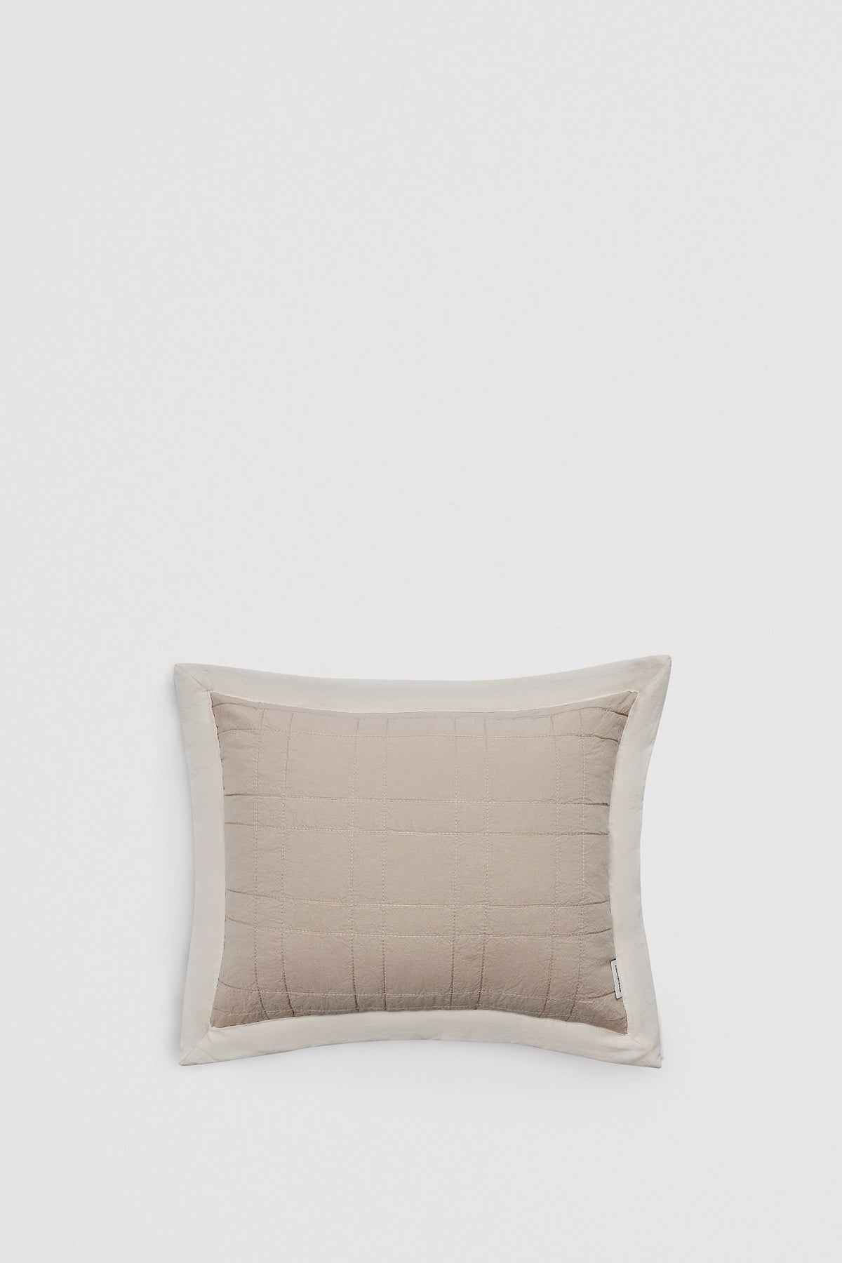 Edie 30X40 Cushion