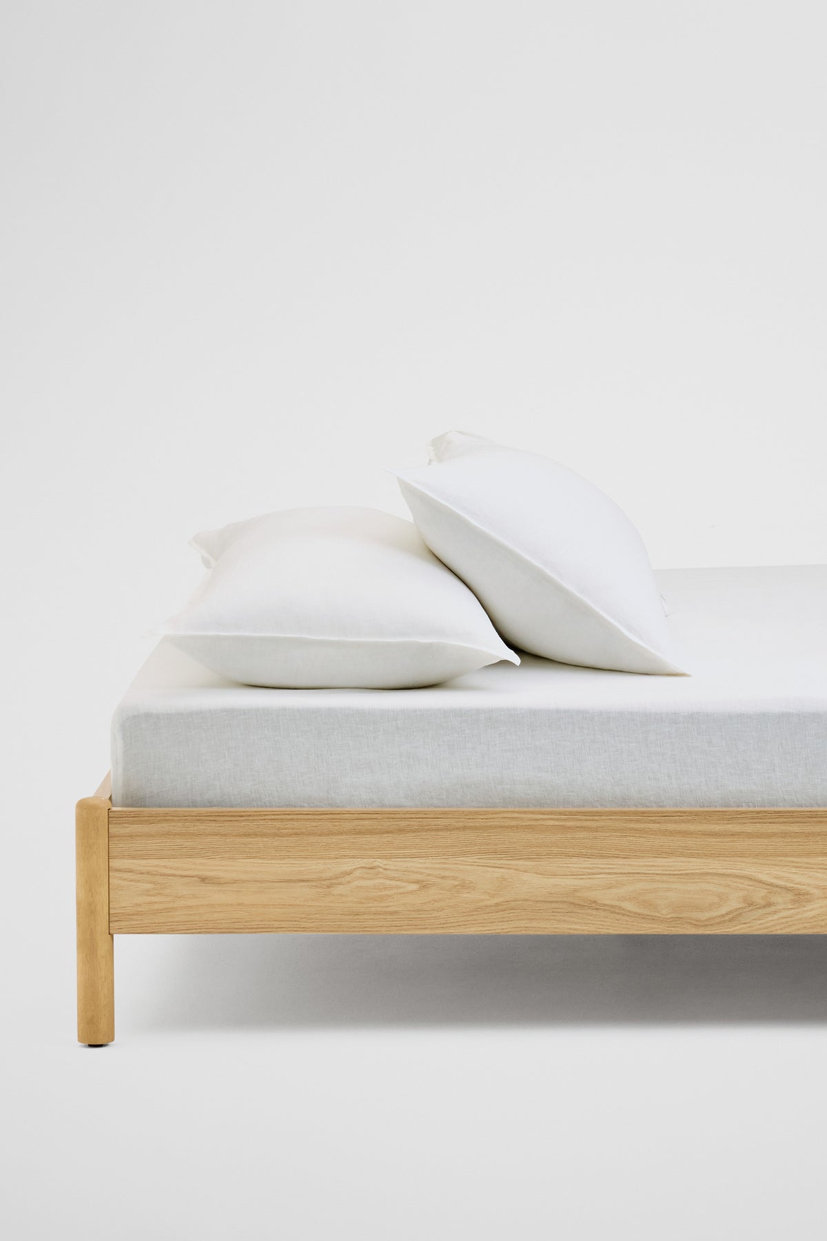 Skye Linen Queen Fitted Sheet