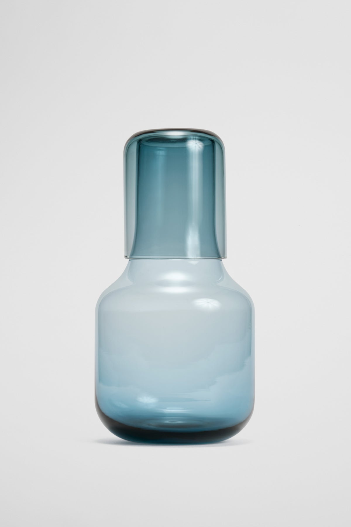 Lowe Carafe Set