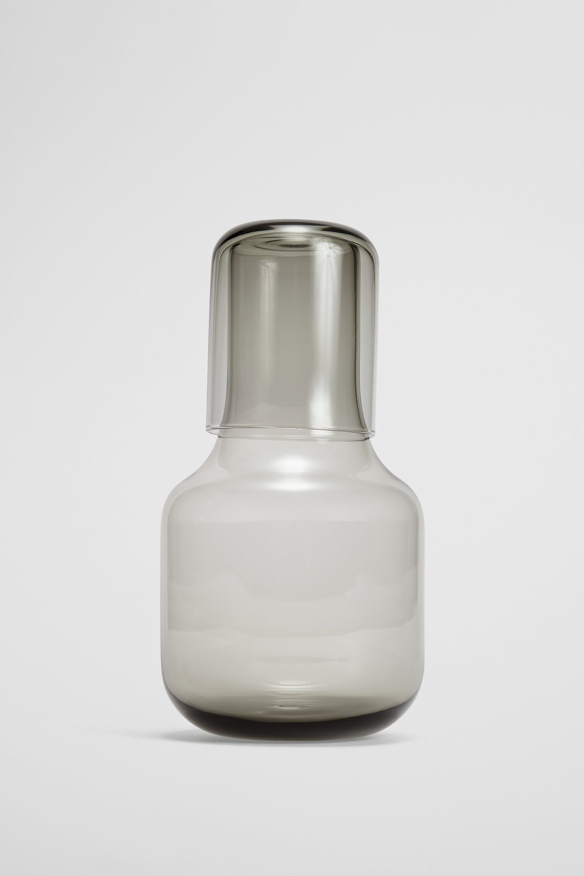 Lowe Carafe Set